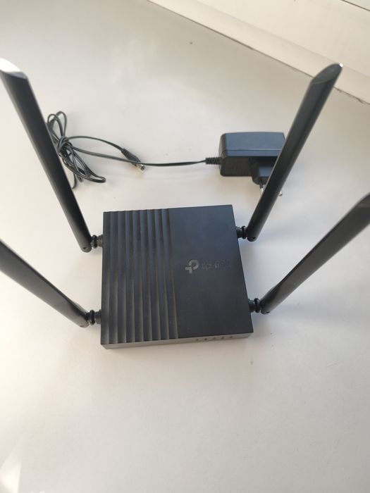 Wi-Fi роутер TP-LINK Archer A64 (AC1200).