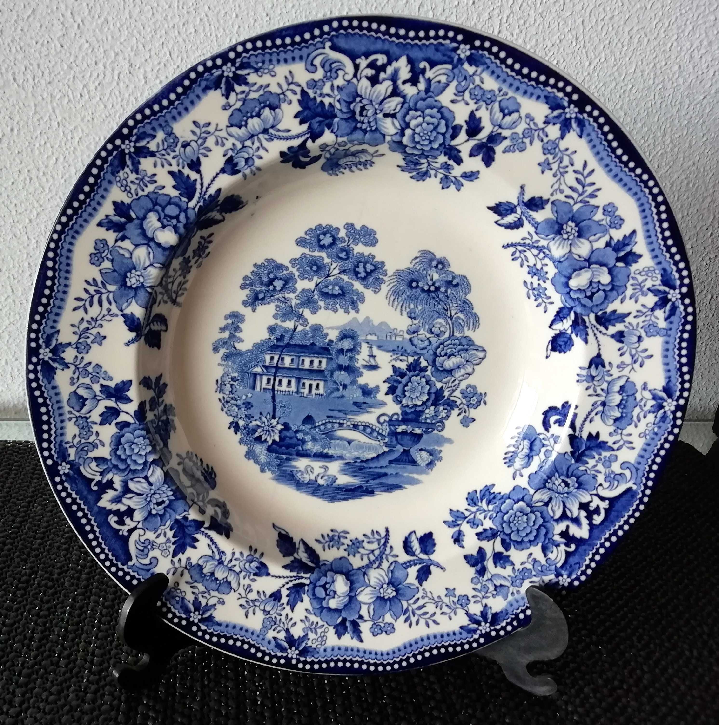 Tonquin Pratos de porcelana Inglesa Alfred Meakin (Sopa e Ladeiro)