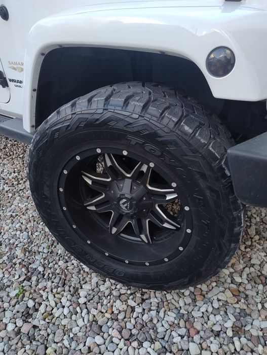 Wrangler 4x4 • Automat • Skórzana tapicerka • LPG • Hak