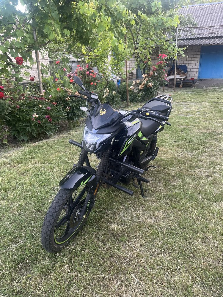 Продам Мустанг МТ250