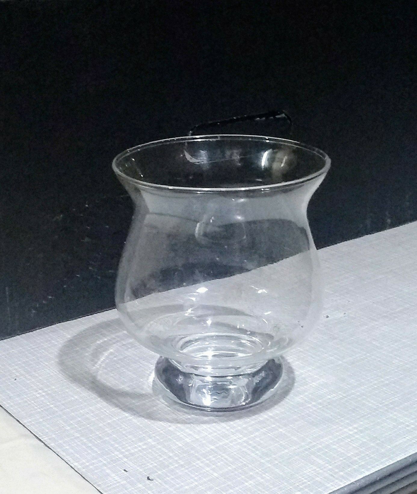 Pucharek, wazonik, szklana osłonka na tealight