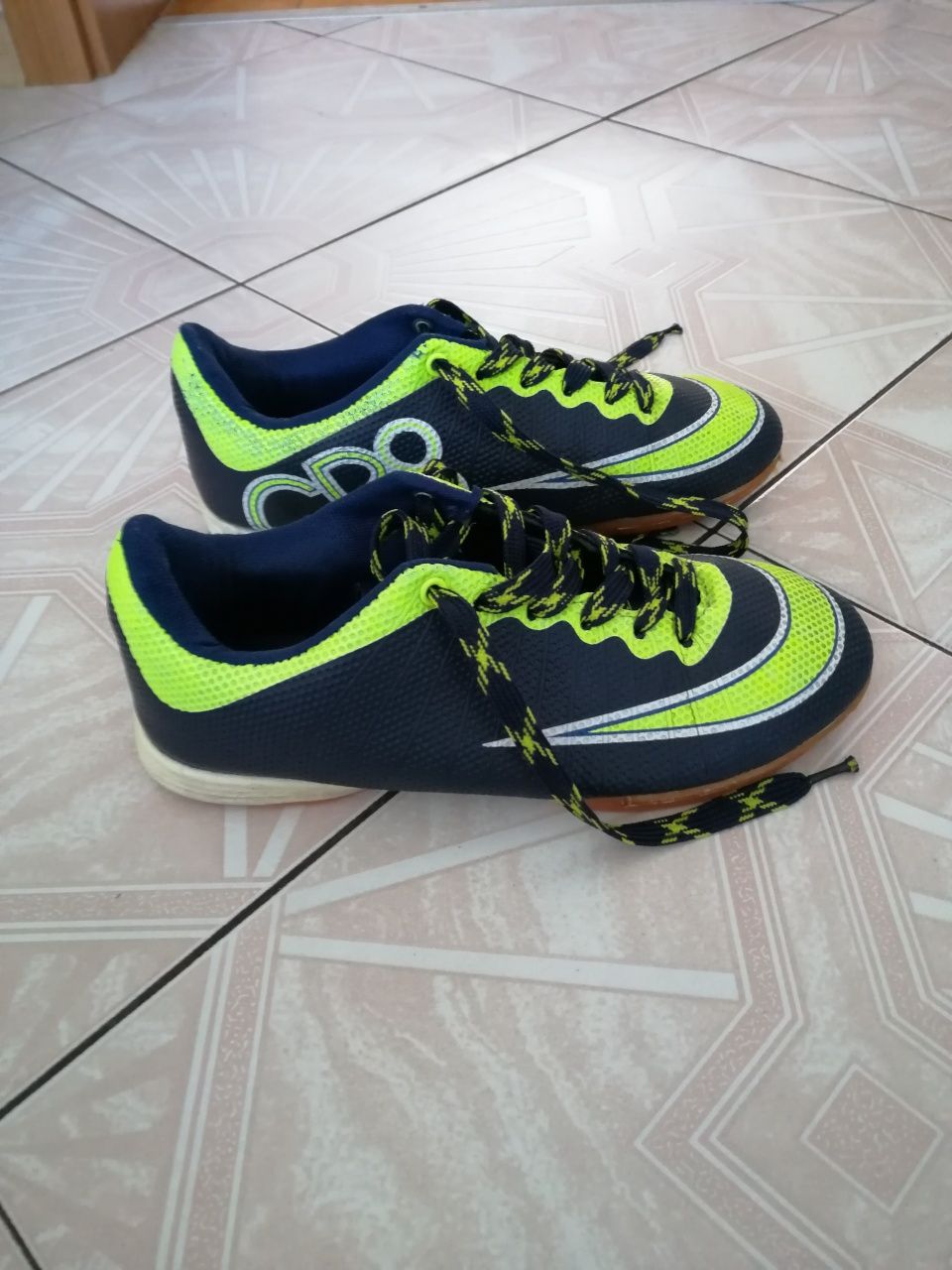 Buty Sport rozmiar 38