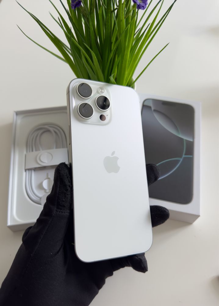 Iphone Идеал 16 Pro Max 512gb white Neverlock