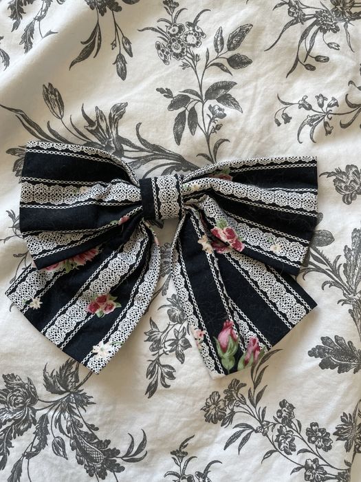 Wstążka lolita do sukienki na agrafce