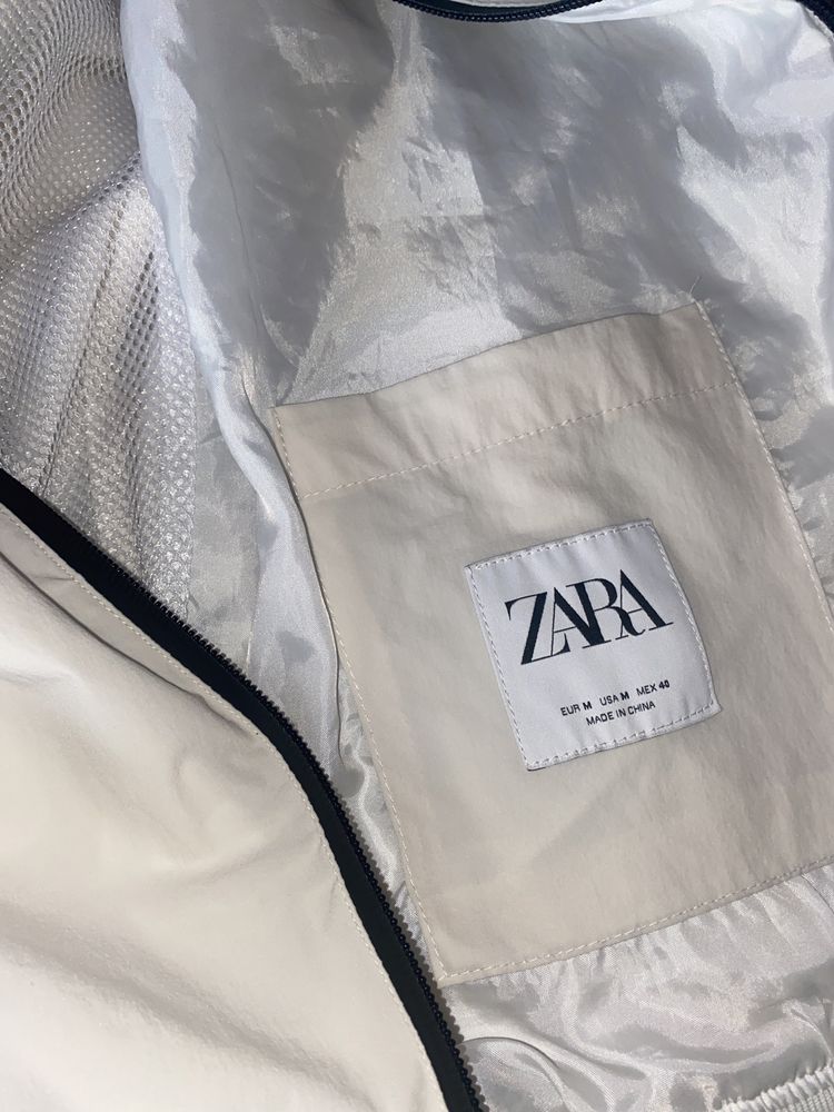Вітровка Zara