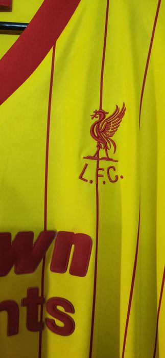Koszulka t-shirt piłkarski Liverpool retro z 1982/83  wjazdowej żółtej