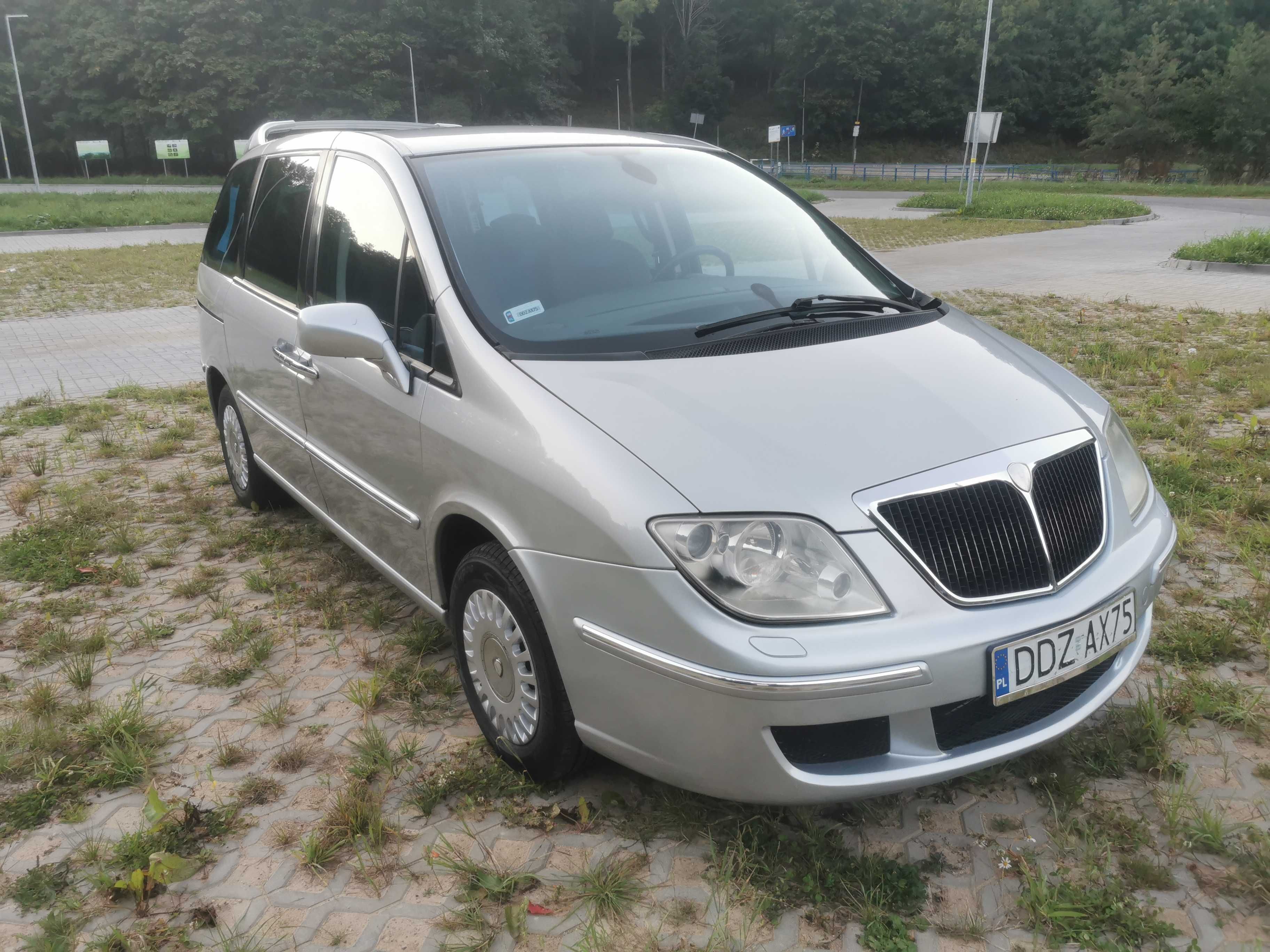 Lancia Phedra, zadbana, minivan 7 - 8 osobowy.