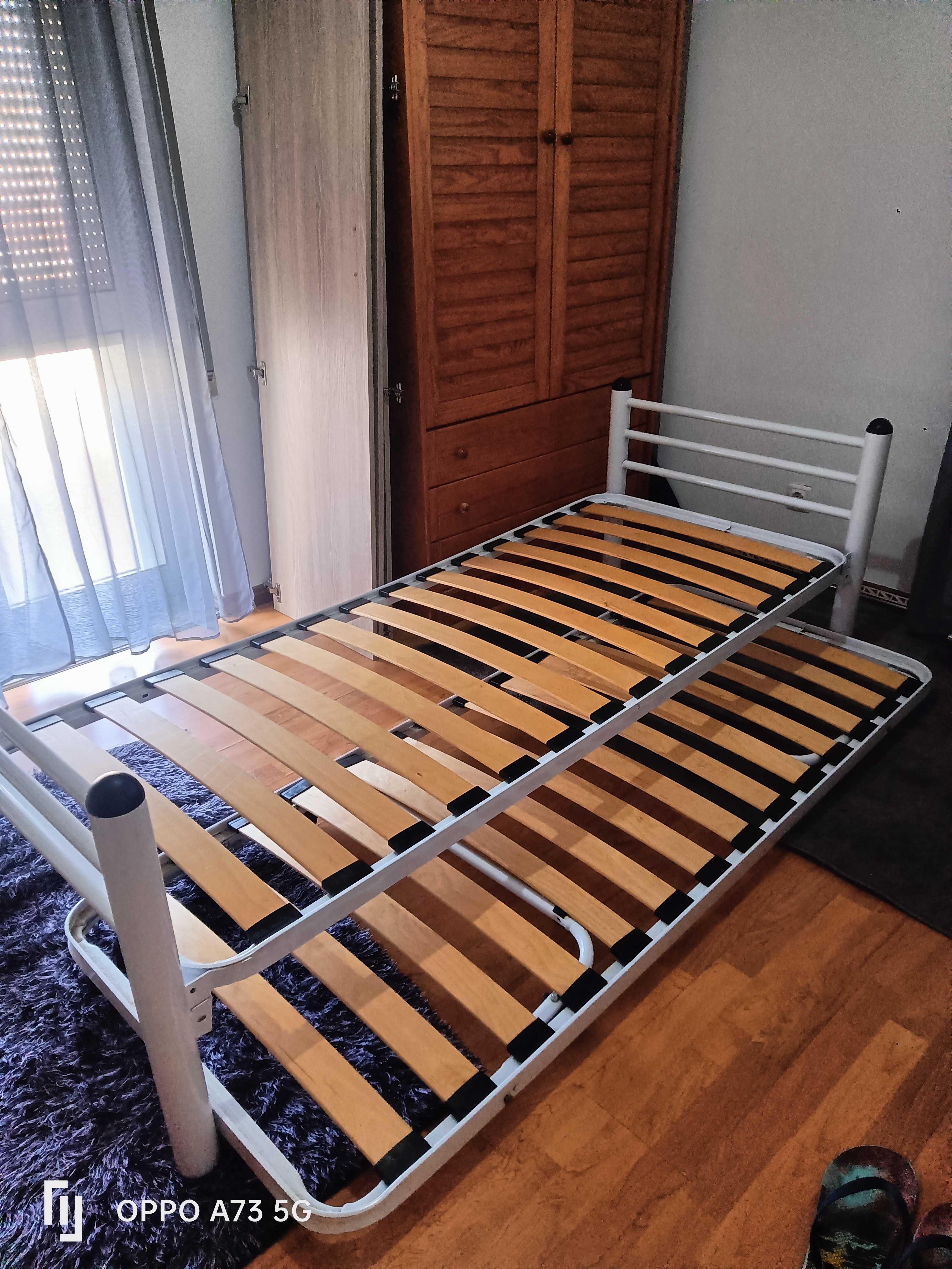 Cama de solteiro