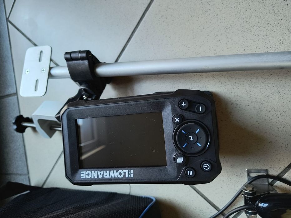 Echosonda Lowrance Eagle 4x Bullet ZESTAW Cover Black