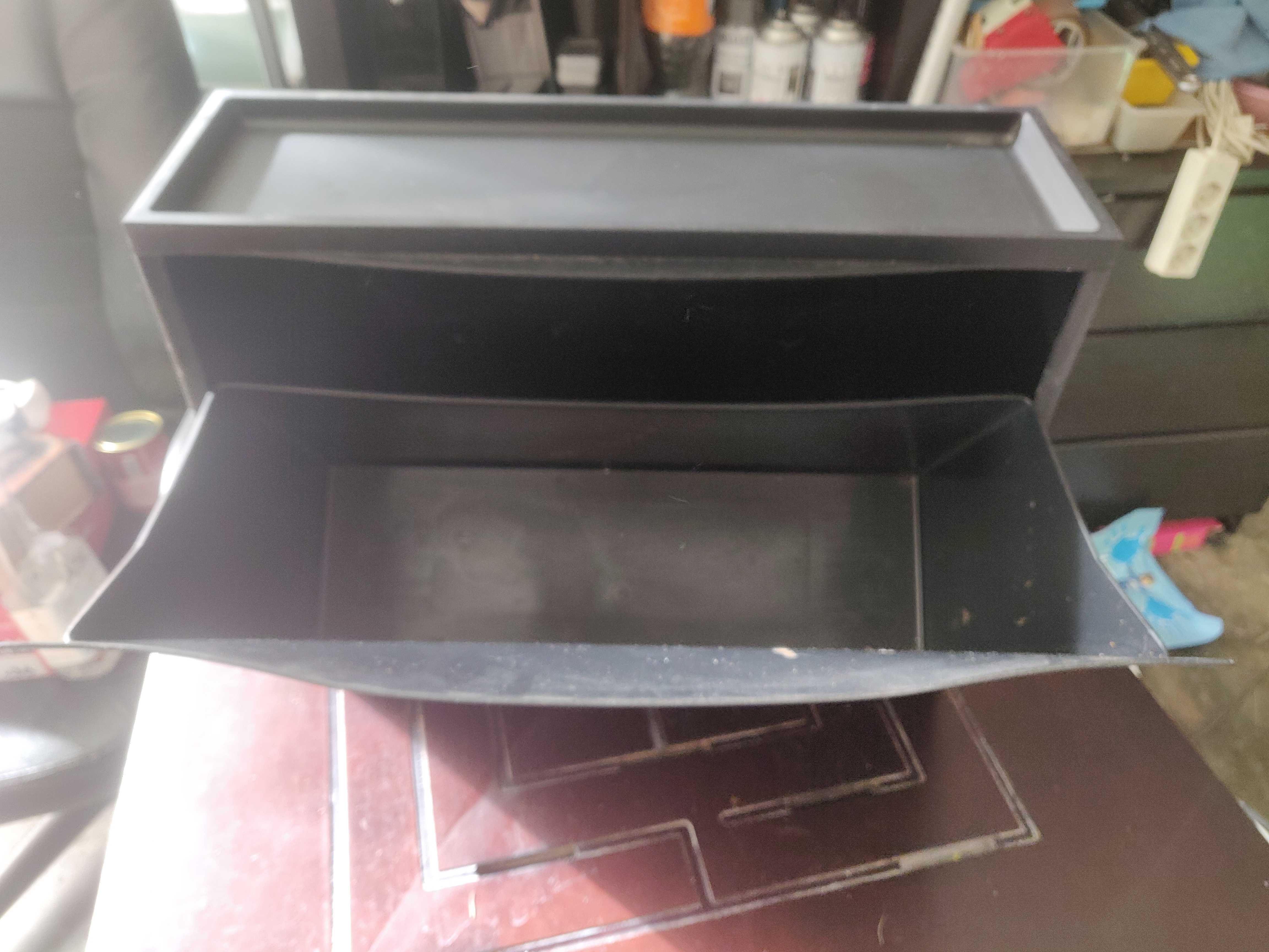 Sapateira preta ikea