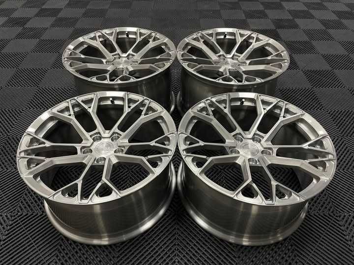Kute felgi BC Forged EH-511  19" 9,5J + 11J 5x114,3 Ford Mustang