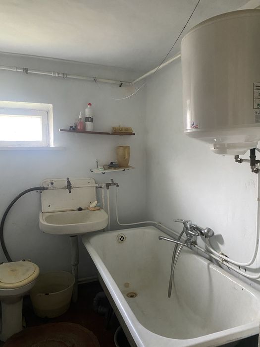 Грушевського, частина будинку