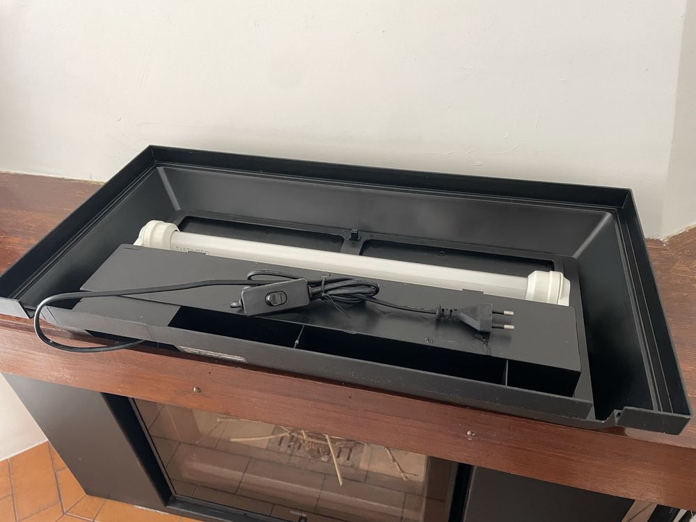 Tampa para aquário com fluorescente, 60 cm - NOVA