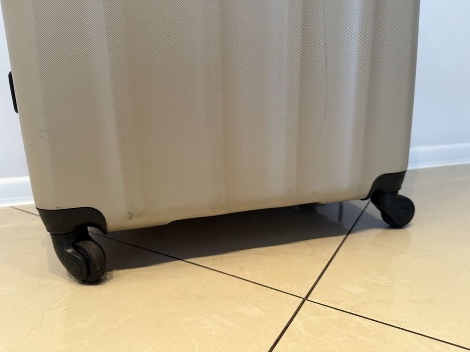 Walizka podróżna Wittchen Duża zloto czarna