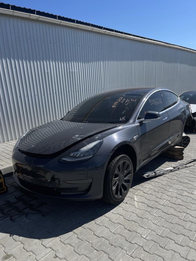 Tesla Model 3   Тесла Модел 3
