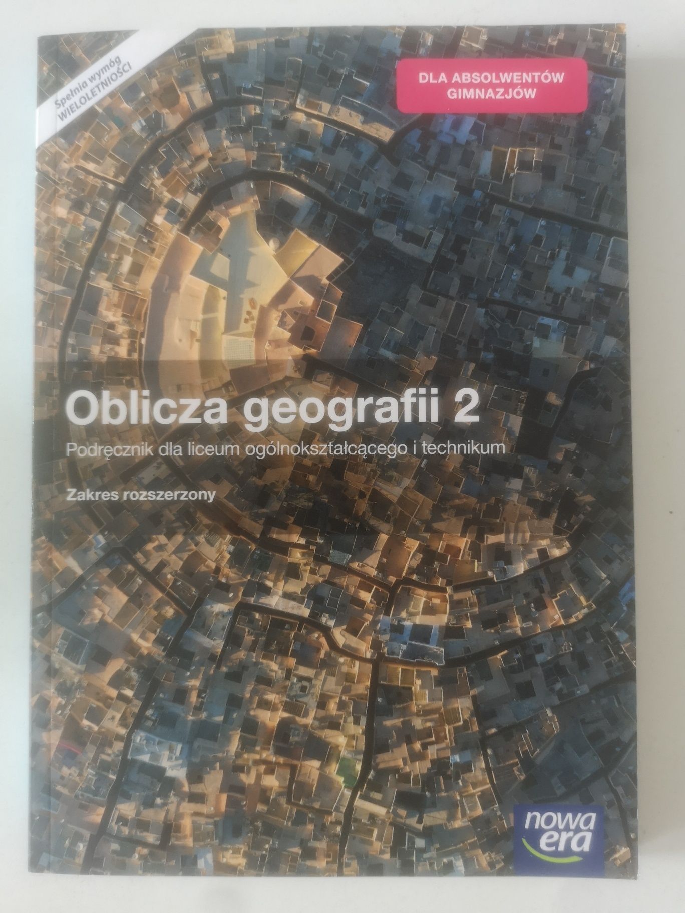 Oblicza geografii 2 po gimnazjum