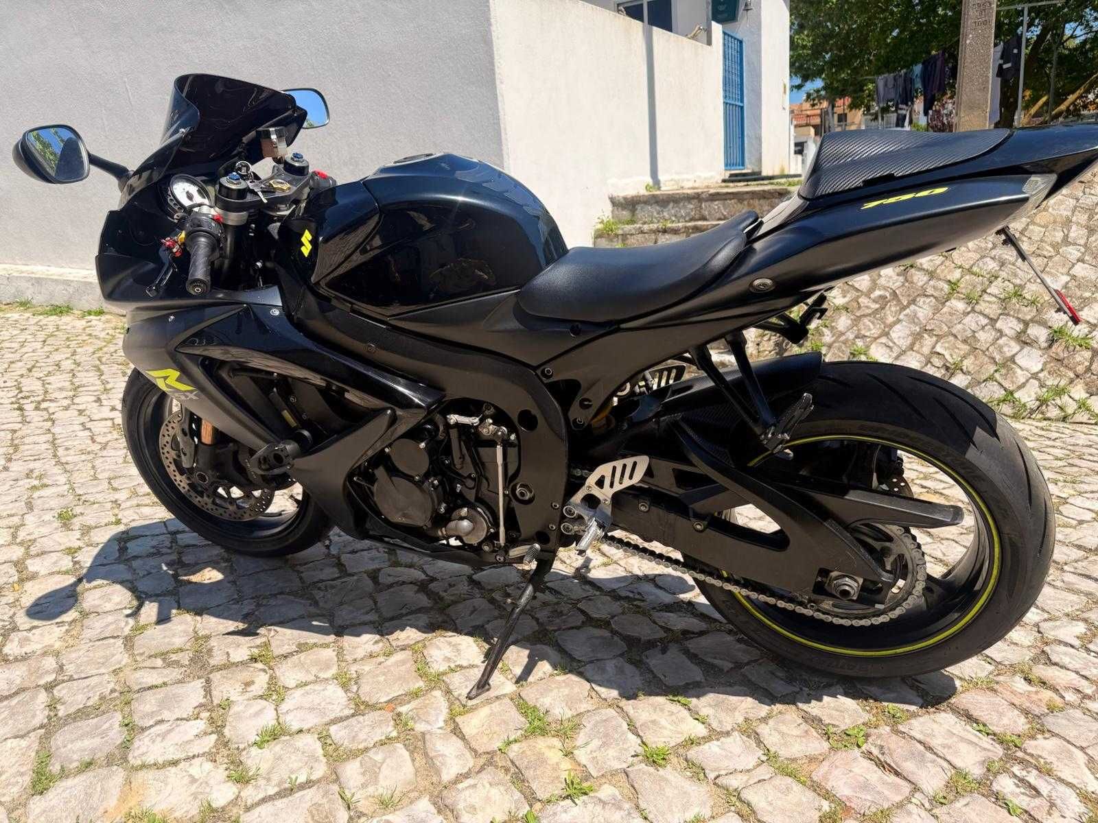 Suzuki GSX-R 750cc K7