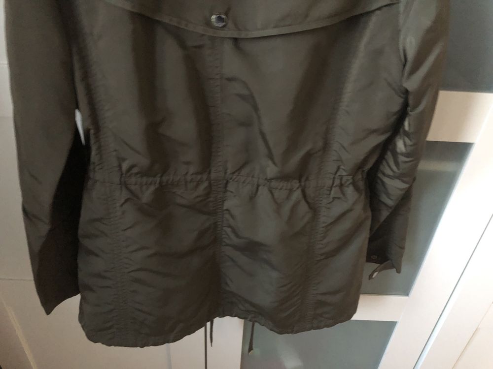Kurtka damska wiosenna lekka Massimo Dutti L kolor khaki