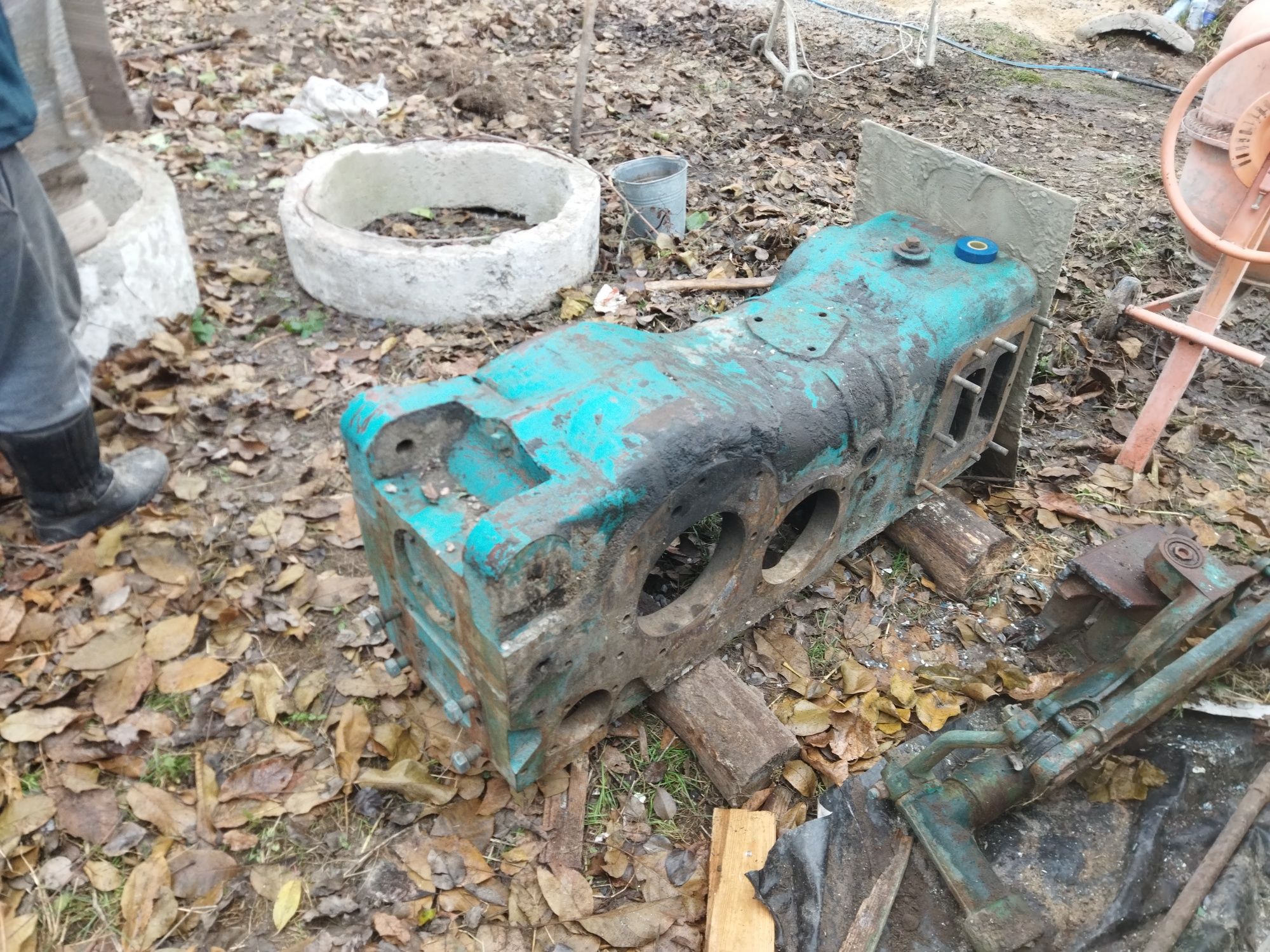 Ванна заднього мосту ЮМЗ