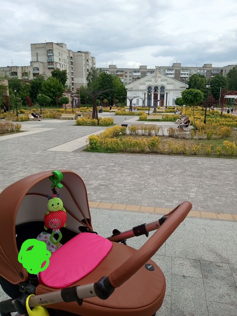 Коляска дитяча  2 в 1 Mima Xari + зимовий коплект