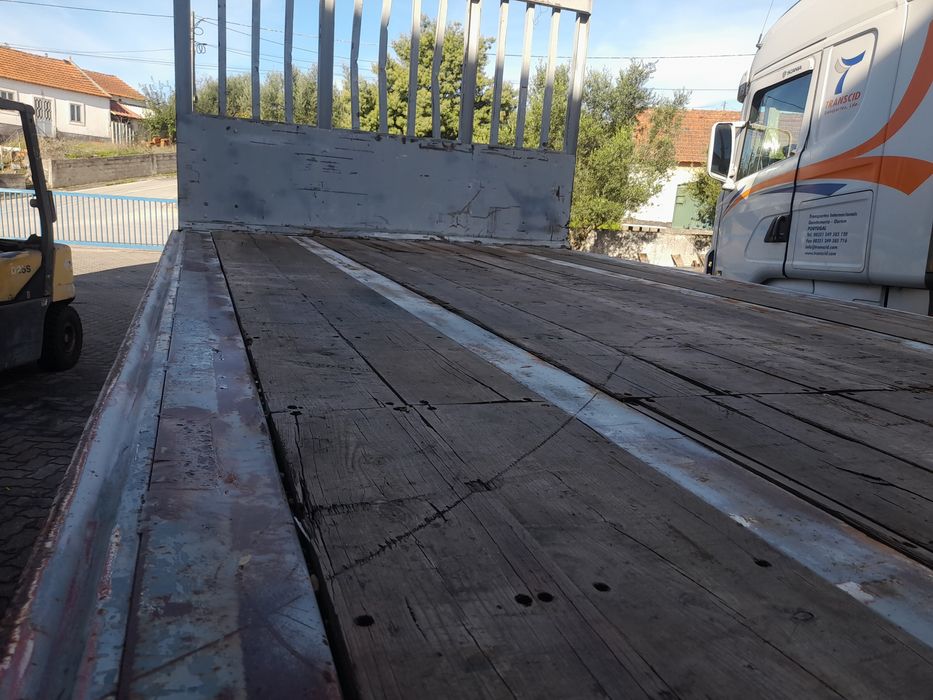 Semi-reboque 9 m 2 eixos