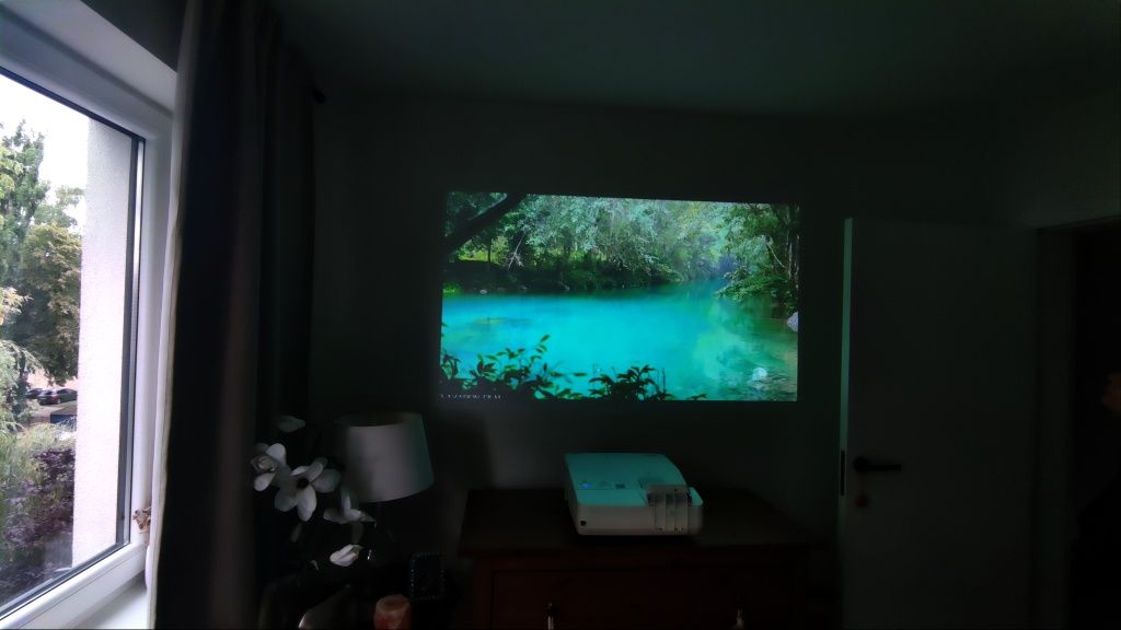 Projektor Nec UM280W