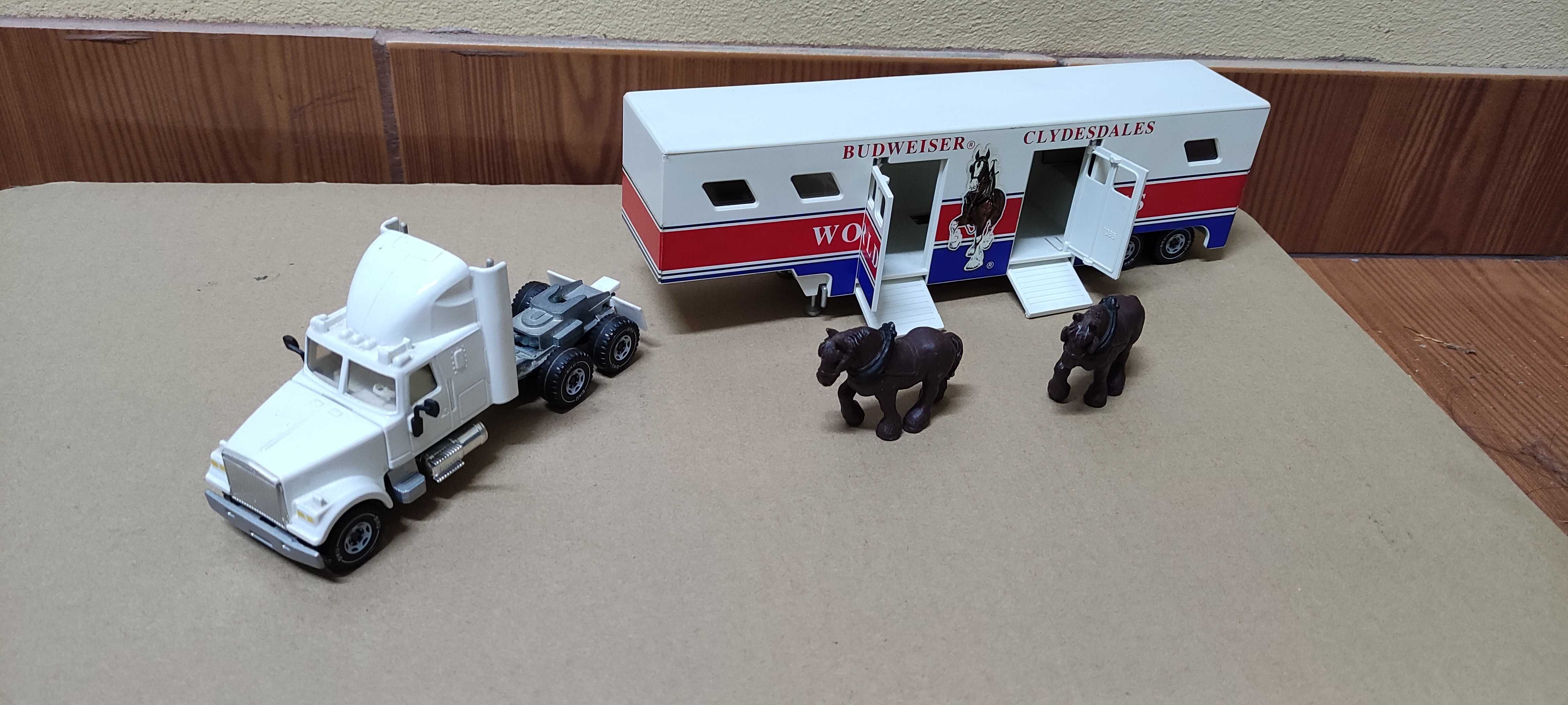 Miniaturas SIKU Escala 1/55