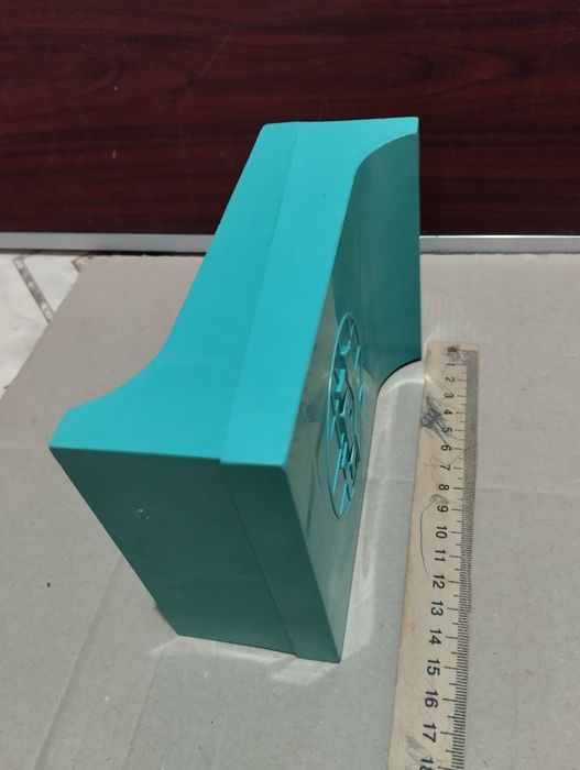 Детская настольная игра. Морской бой. Времён СССР. Состояние хорошее.