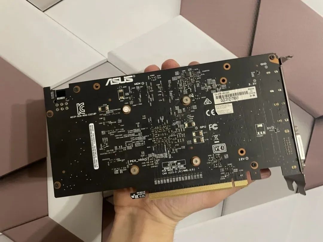 Видеокарта Видеокарта NVIDIA Asus Expedition GTX 1050 2Gb