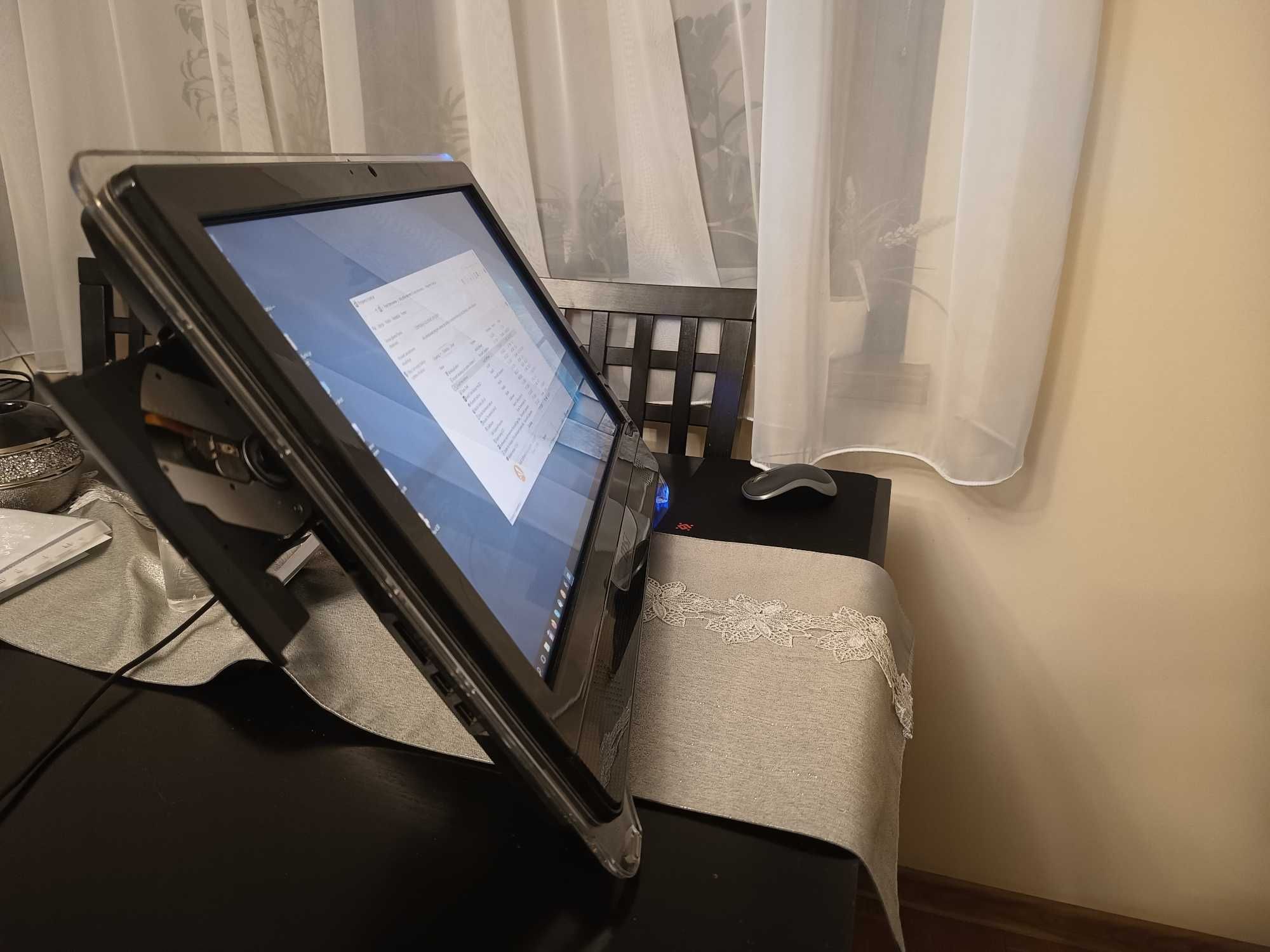 Komputer biurowy All-In-One MSi MS-6657