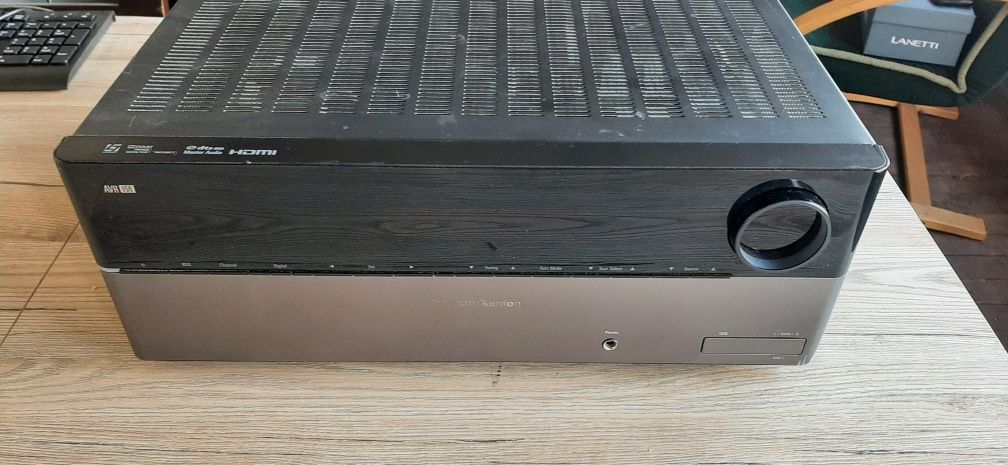 Potężny Amplituner Harman Kardon AVR 156 z hdmi, wzmacniacz