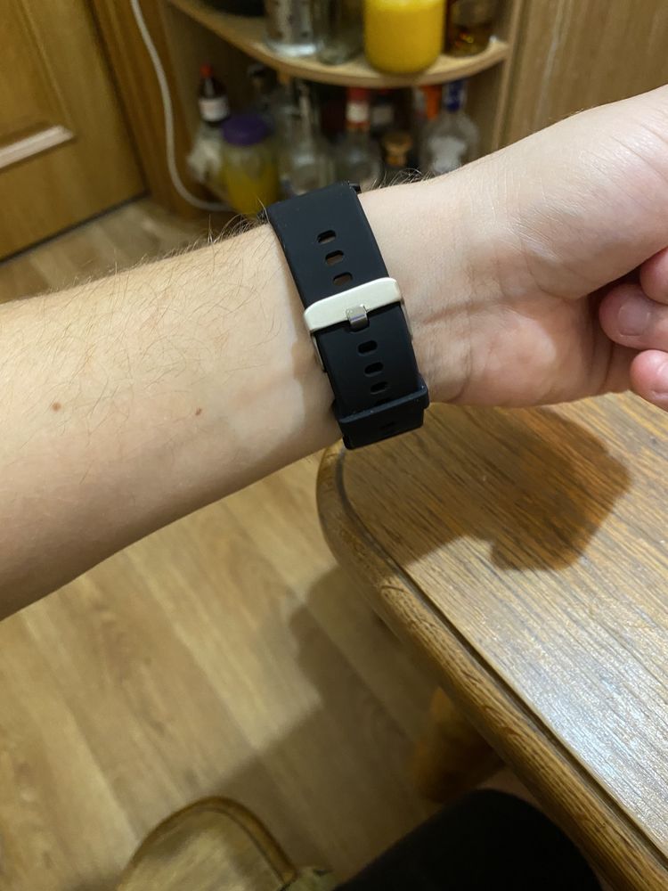 Смарт часы.  Smart watch . Часы на руку