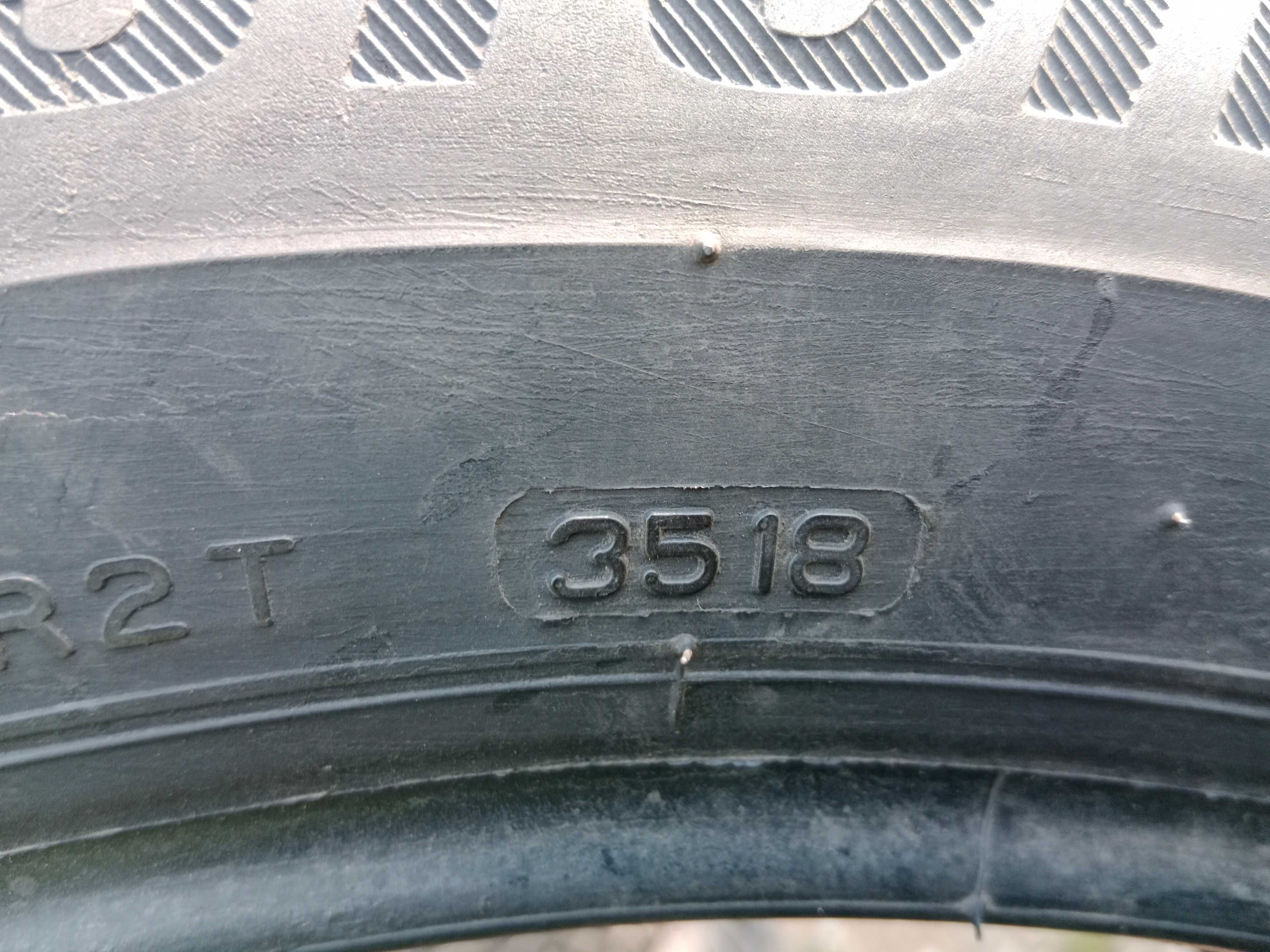 Opona używana letnia 225/55R18 Bridgestone Turanza T001 1szt.