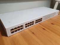 Switch 24 portowy 3com baseline