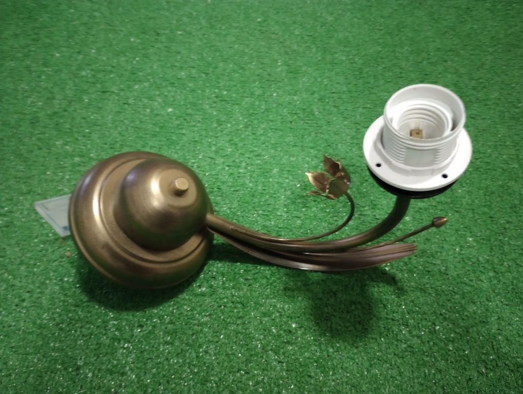 Lampa wisząca kinkiet oświetlenie żyrandol