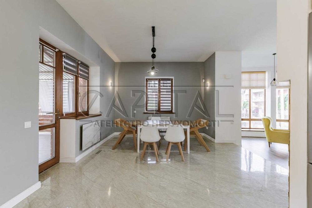 Продаж будинку в закритому Котеджному містечку Пуща водиця Мощун