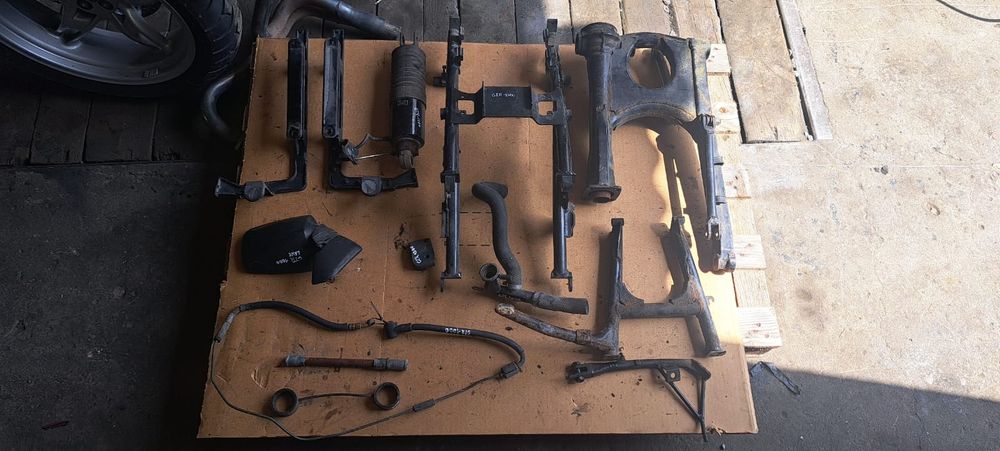 Kawasaki gtr 1000 części  czasza