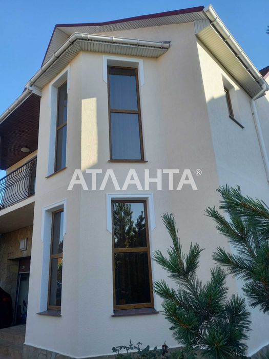 Будинок з ремонтом у Совіньоні