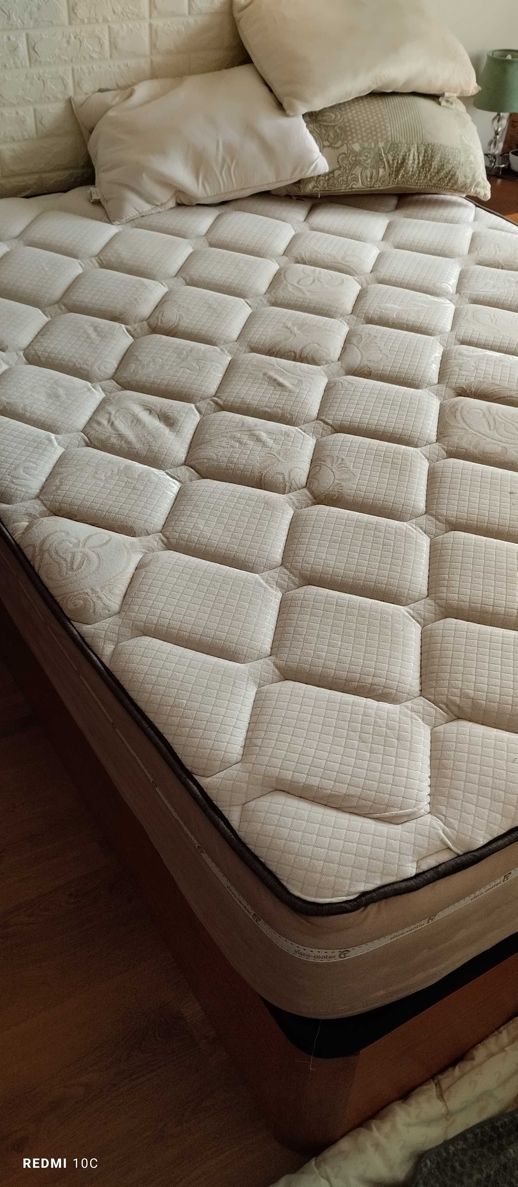 Oportunidade 100€ para despachar como novo.Colchão 195x150 top lux