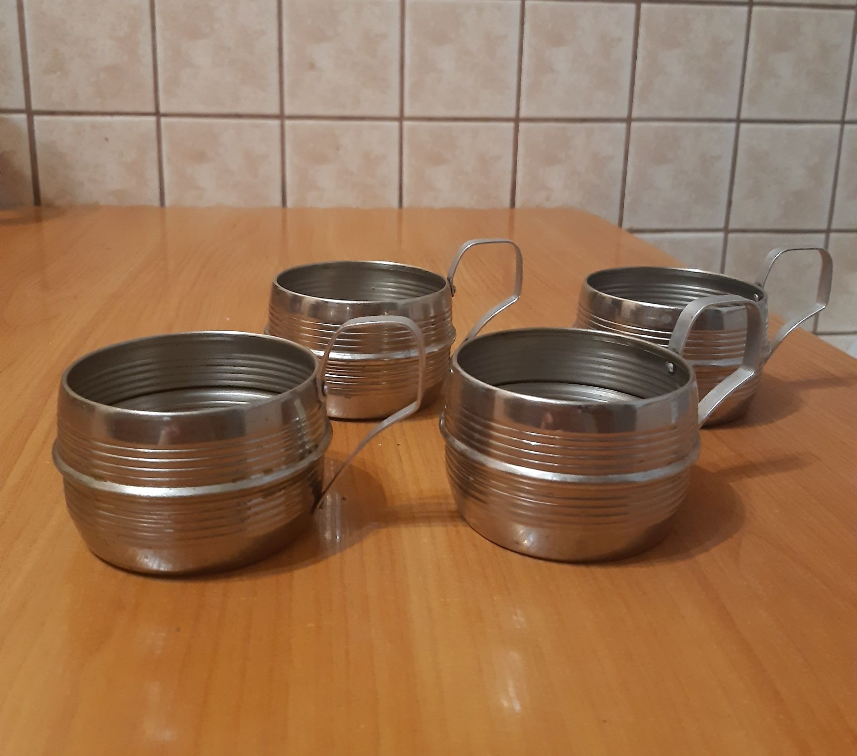 Koszyczki do szklanek PRL