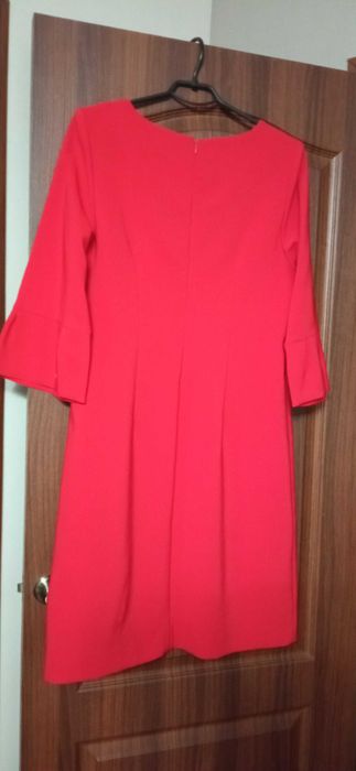 Плаття нарядне червоне р,54