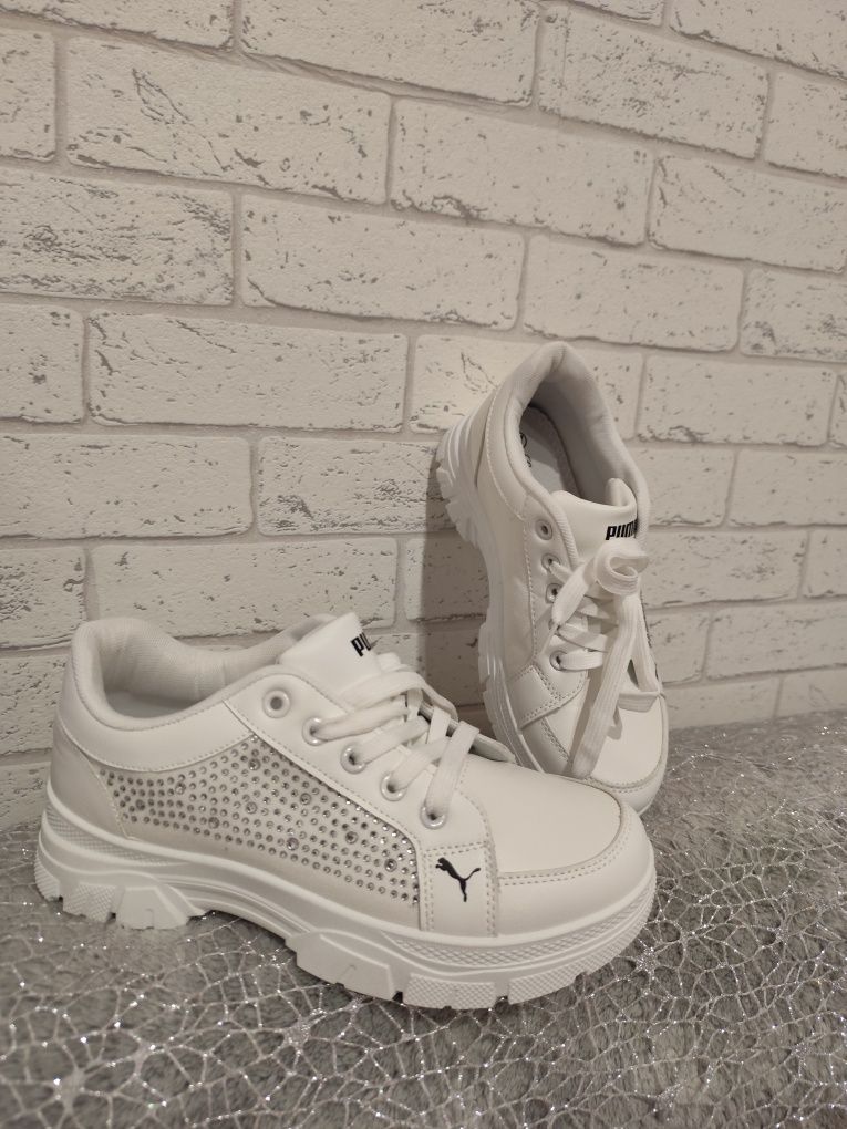 Adidasy fajna koturna 37
