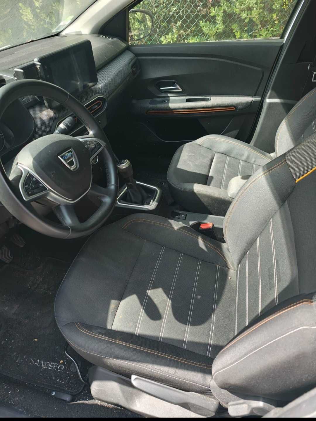 Vende se dacia sandero ano 2021/10 gasolina/ gpl