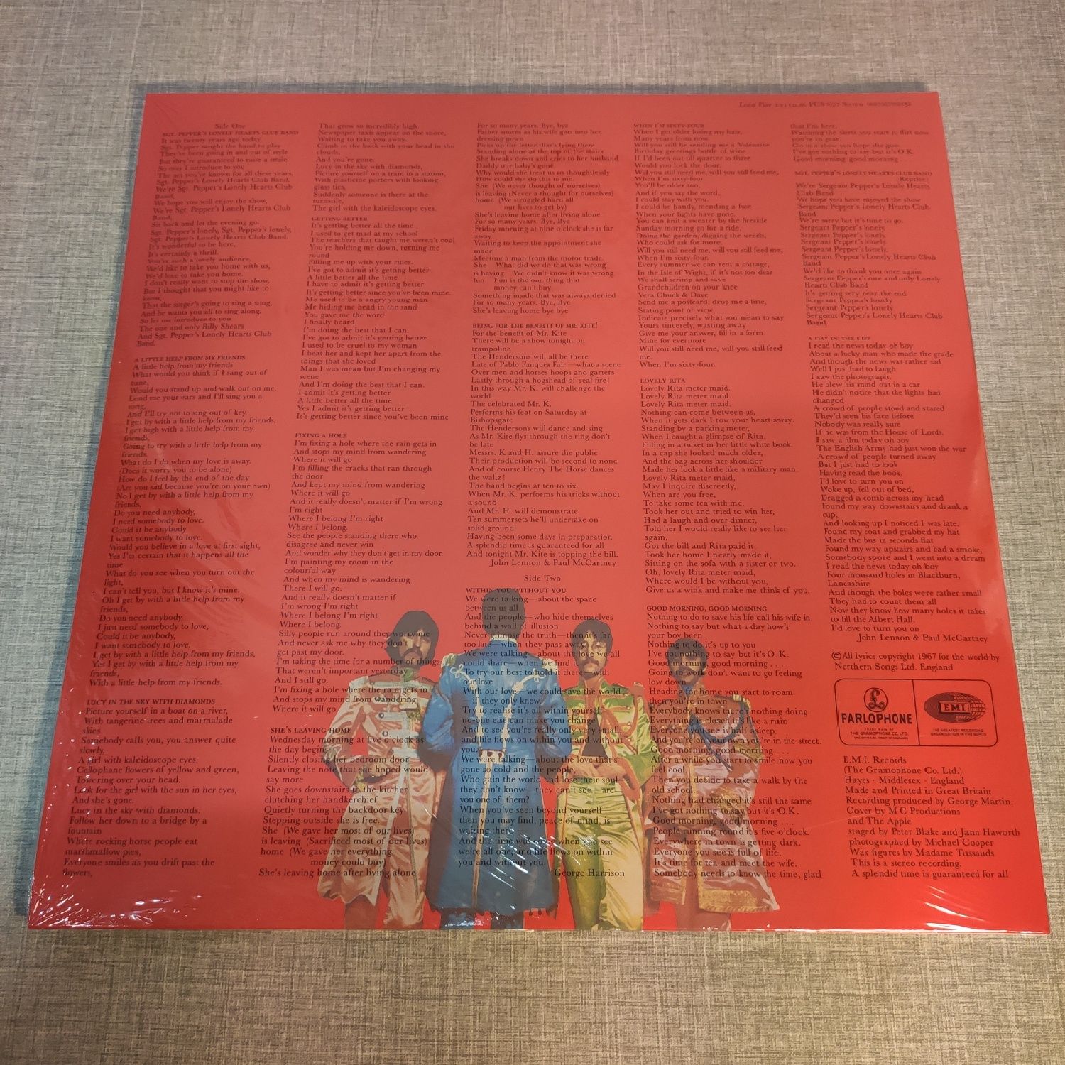 The Beatles : Sgt. Pepper's Lonely Hearts Club Band LP/ Винил / Вініл