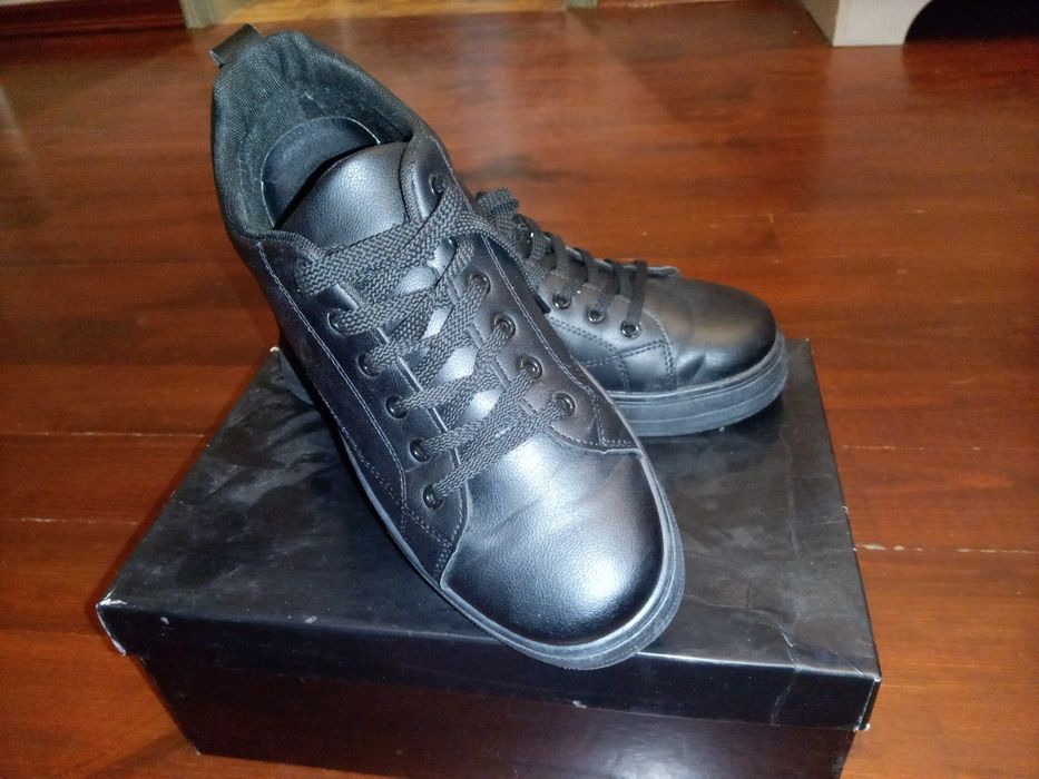 Кроссовки мужские