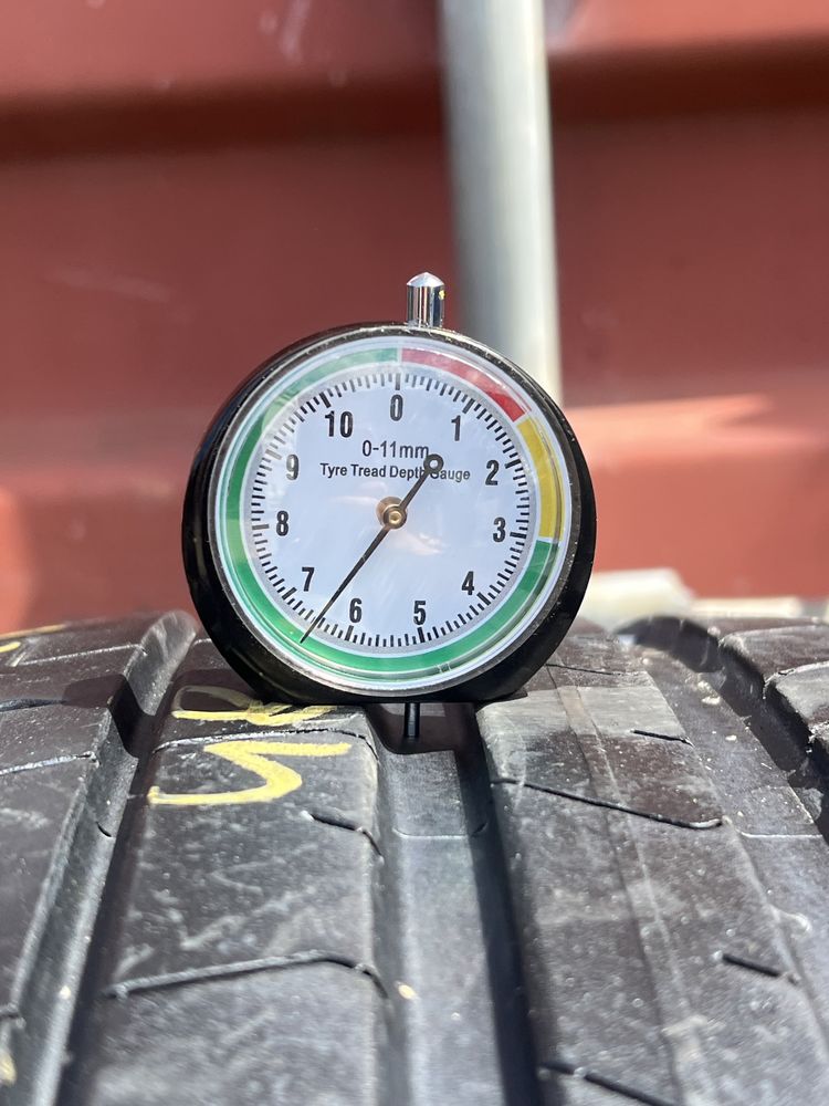 *Opona Pirelli 255/40/21 pojedynka