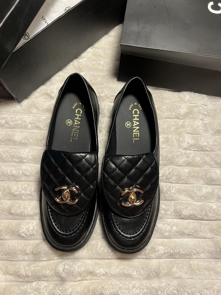 Sapato mocasim chanel