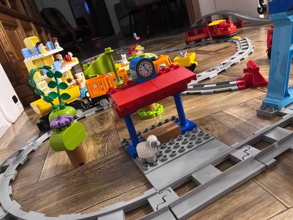 Lego Duplo kolejka i miasteczko