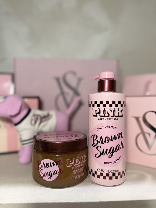 Лімітовані спреі і лосьйони Pink Victorias Secret. Вікторія сікрет