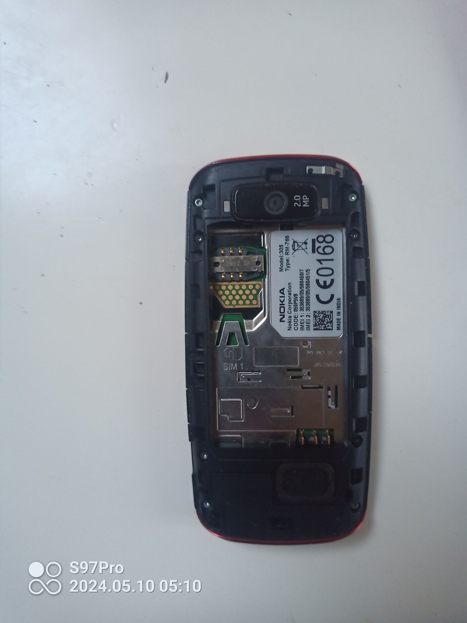 Uszkodzona Nokia 305